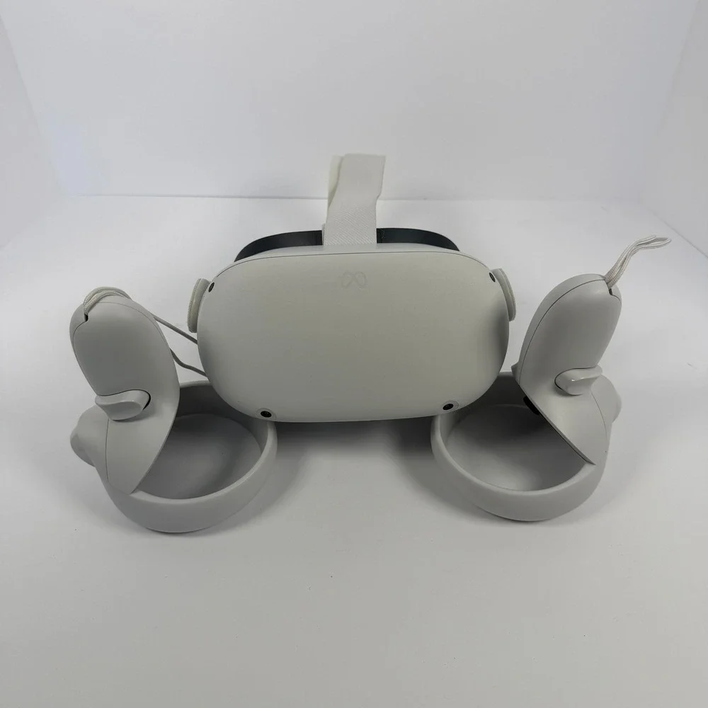 Meta Oculus Quest 2 VR Headset 256GB White Virtual Reality Bundle with Case